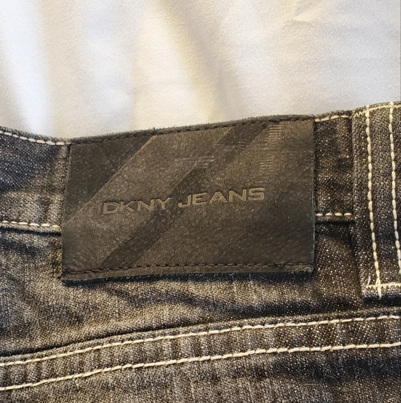 DKNY Type C Performance Denim Upcycled Bootcut Jeans Size 32x34 Distressed Goth - Picture 3 of 16